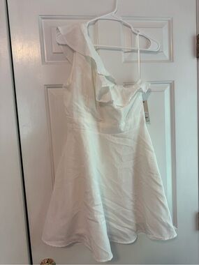Francesca’s White One-Shoulder Ruffle Dress